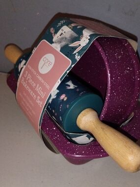 3-Piece Mini Bakeware Set with Rolling Pin - Purple Sparkle